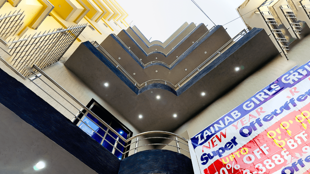 Get Free Hostel in ISB